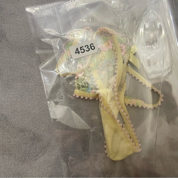 New! For love and lemons Sunny lace thong panties 24536 - Picture 11 of 11